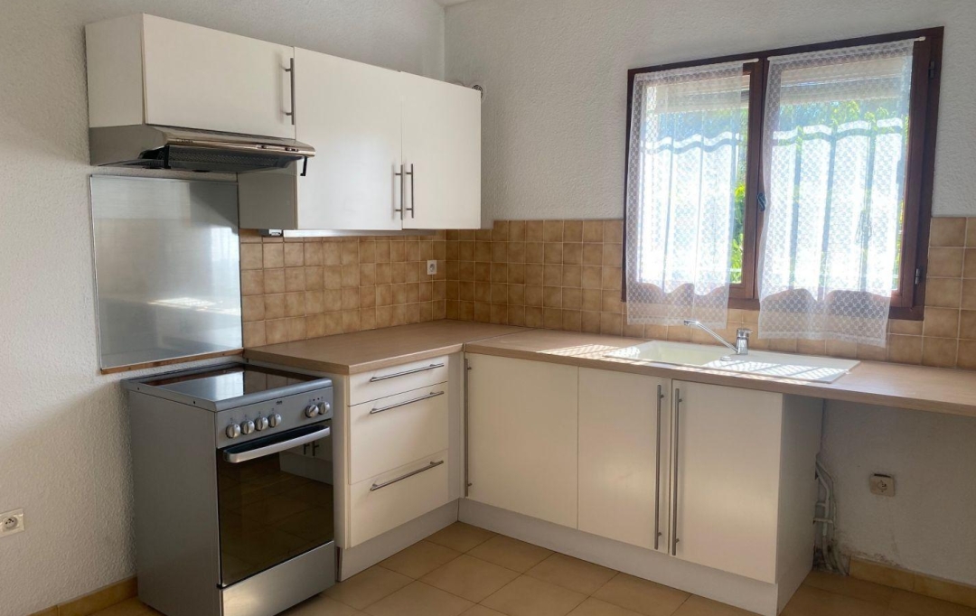CABINET L'ANTENNE : Maison / Villa | NIMES (30900) | 78 m2 | 1 058 € 