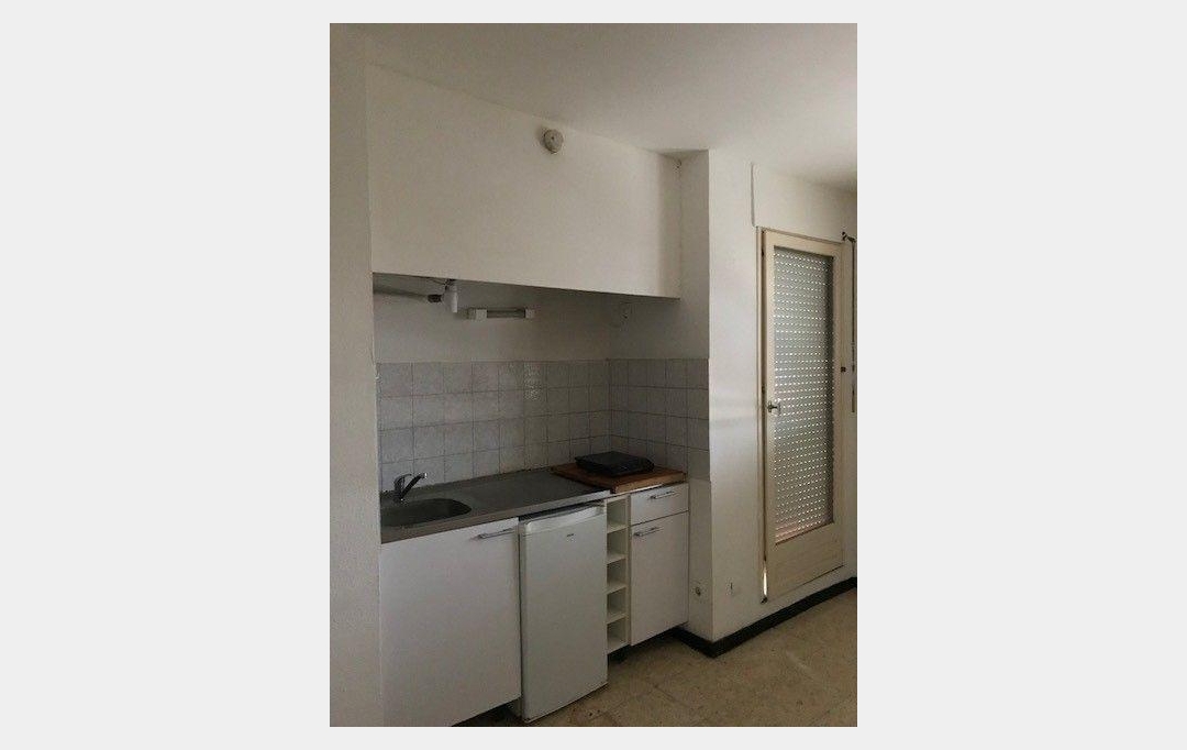 CABINET L'ANTENNE : Appartement | NIMES (30900) | 25 m2 | 397 € 