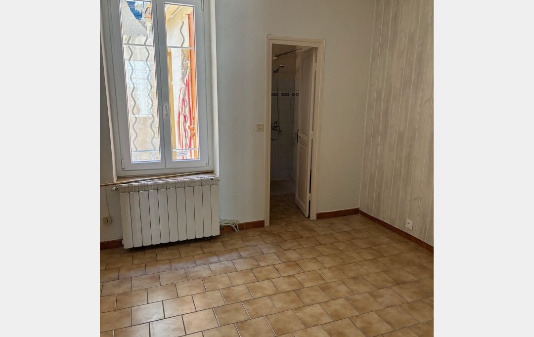 CABINET L'ANTENNE : Appartement | NIMES (30900) | 27 m2 | 441 € 