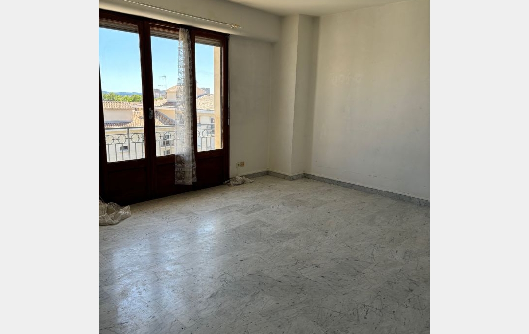 CABINET L'ANTENNE : Apartment | NIMES (30900) | 33 m2 | 554 &euro; 
