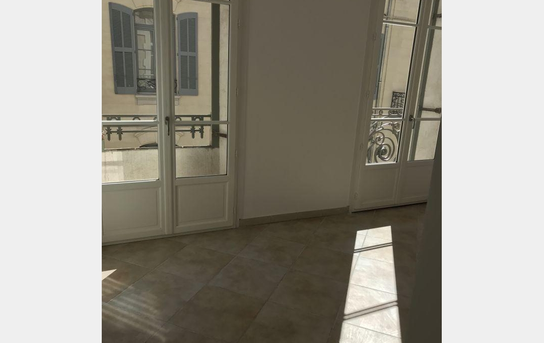 CABINET L'ANTENNE : Appartement | NIMES (30900) | 60 m2 | 757 € 