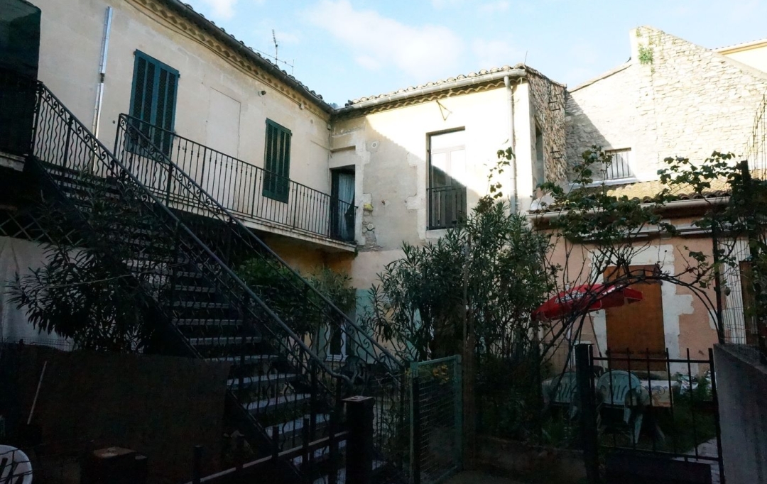 CABINET L'ANTENNE : Apartment | NIMES (30900) | 62 m2 | 900 € 