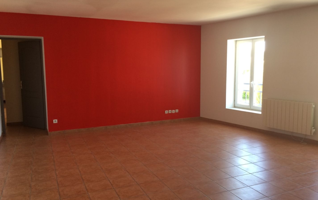 CABINET L'ANTENNE : Appartement | LA ROUVIERE (30190) | 81 m2 | 668 € 