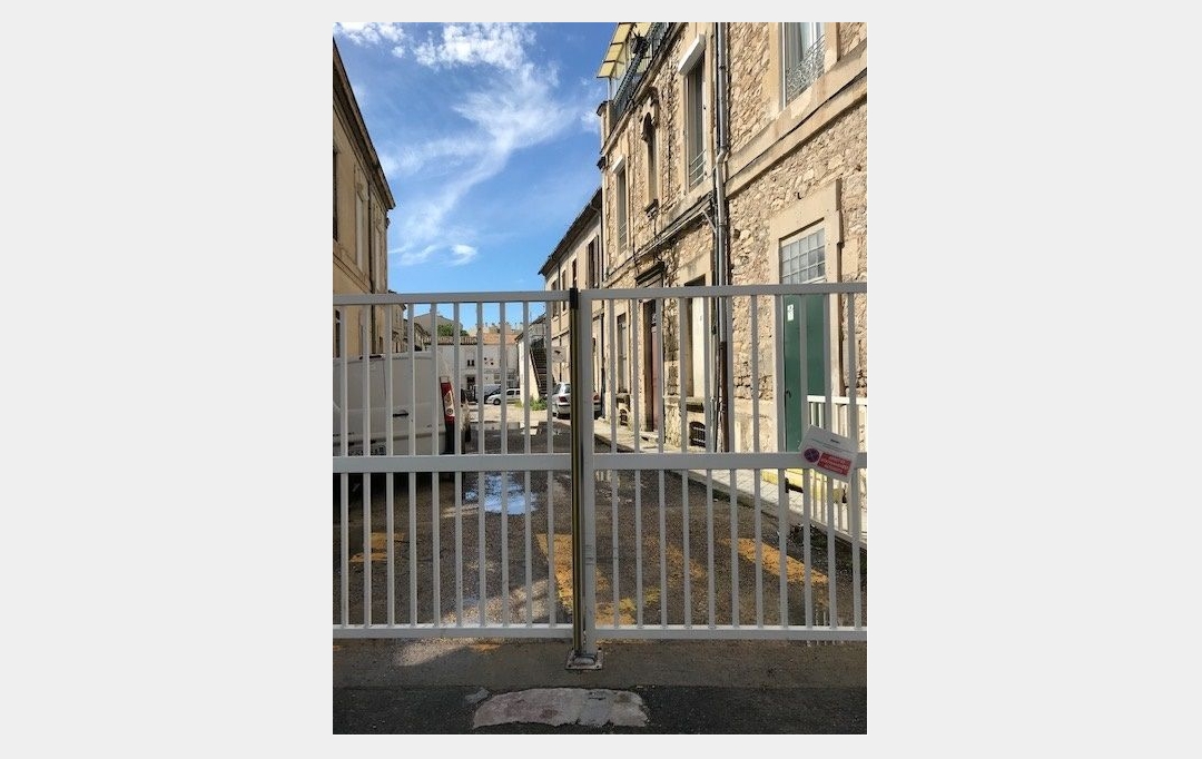 CABINET L'ANTENNE : Office | NIMES (30900) | 150 m2 | 1 450 € 