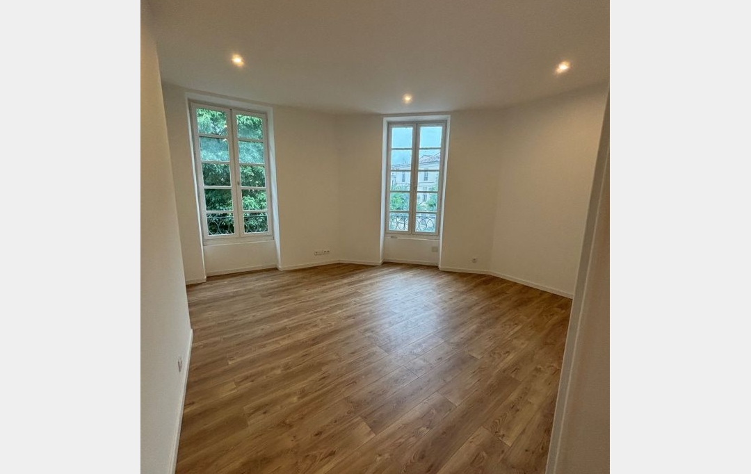 CABINET L'ANTENNE : Appartement | NIMES (30000) | 63 m2 | 775 € 