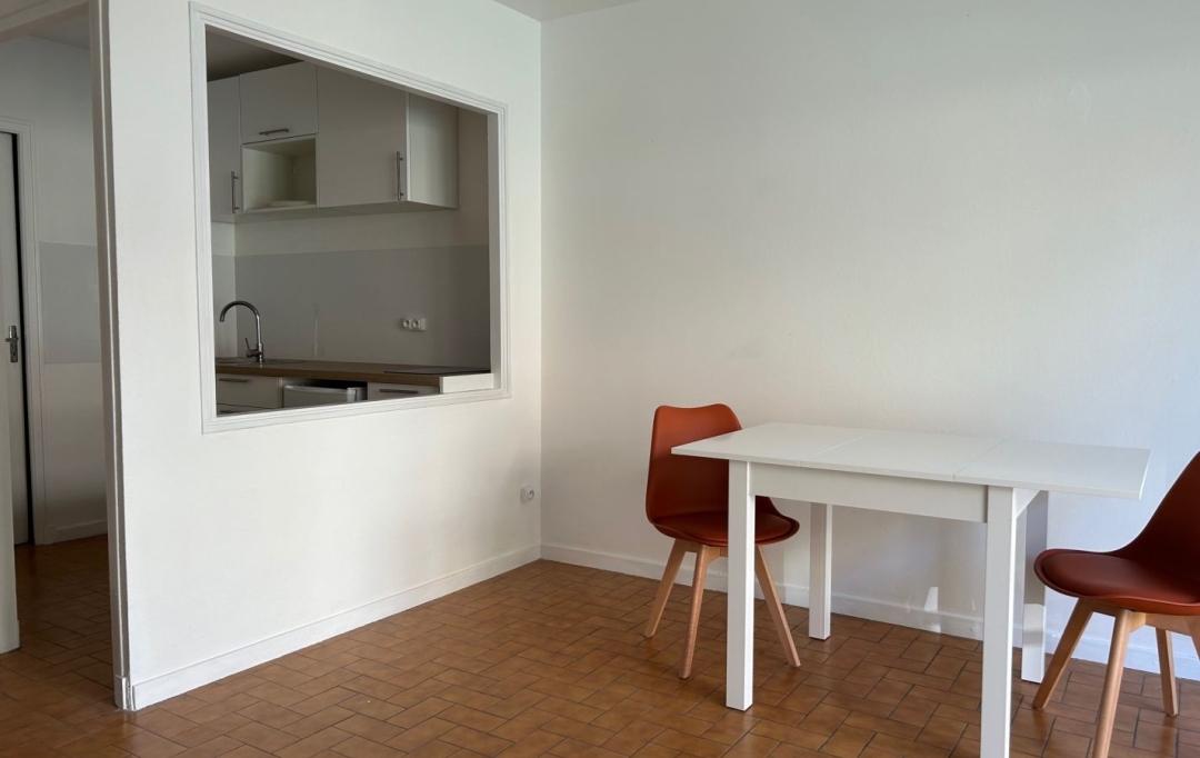 CABINET L'ANTENNE : Appartement | NIMES (30900) | 34 m2 | 500 &euro; 