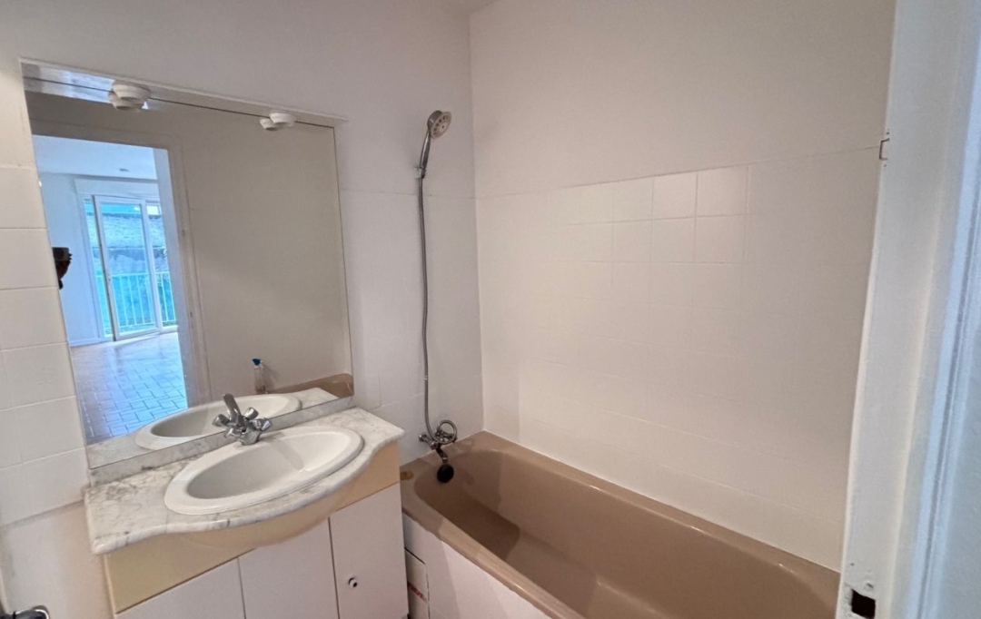 CABINET L'ANTENNE : Appartement | NIMES (30900) | 34 m2 | 500 &euro; 