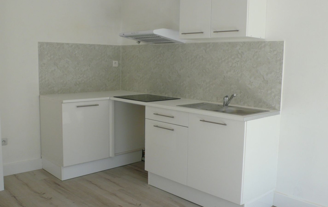CABINET L'ANTENNE : Apartment | NIMES (30900) | 35 m2 | 543 € 