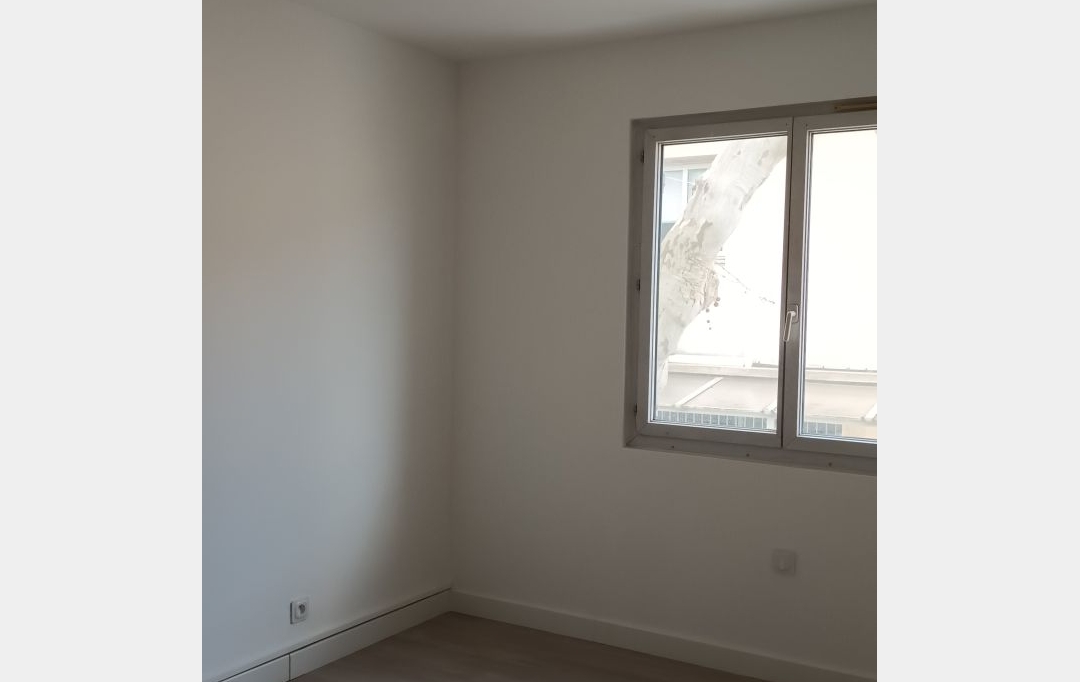 CABINET L'ANTENNE : Apartment | NIMES (30900) | 71 m2 | 920 € 