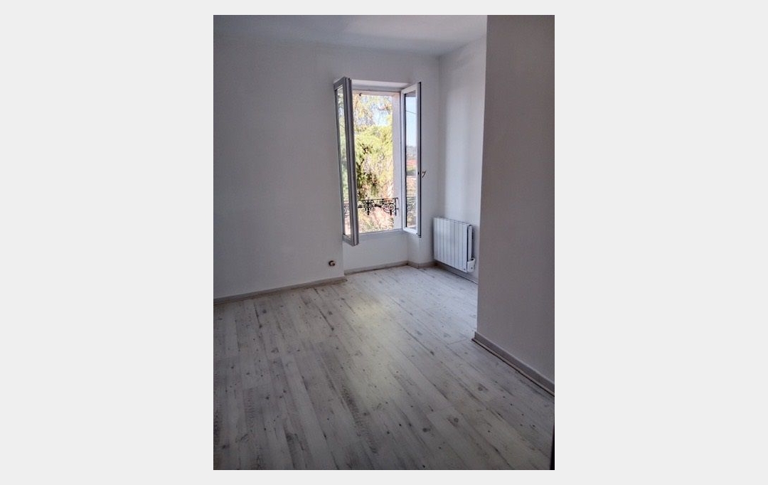 CABINET L'ANTENNE : Apartment | ALES (30100) | 64 m2 | 525 € 