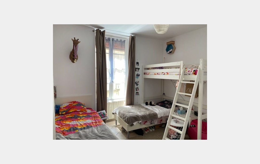CABINET L'ANTENNE : Apartment | NIMES (30900) | 85 m2 | 610 € 