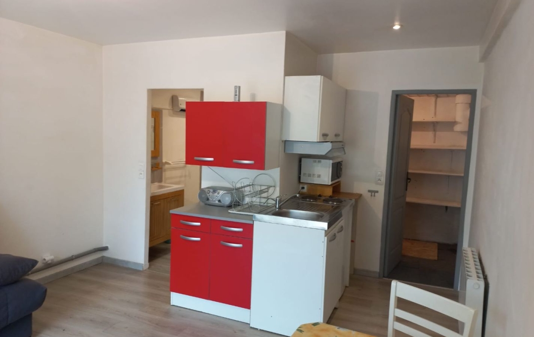 CABINET L'ANTENNE : Apartment | NIMES (30900) | 25 m2 | 416 € 
