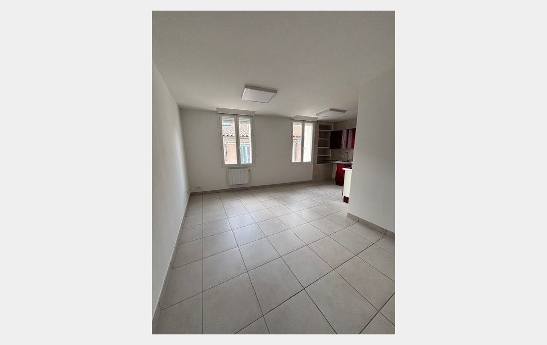CABINET L'ANTENNE : Apartment | NIMES (30900) | 50 m2 | 603 € 