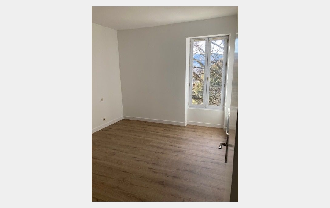 CABINET L'ANTENNE : Apartment | ALES (30100) | 75 m2 | 539 € 