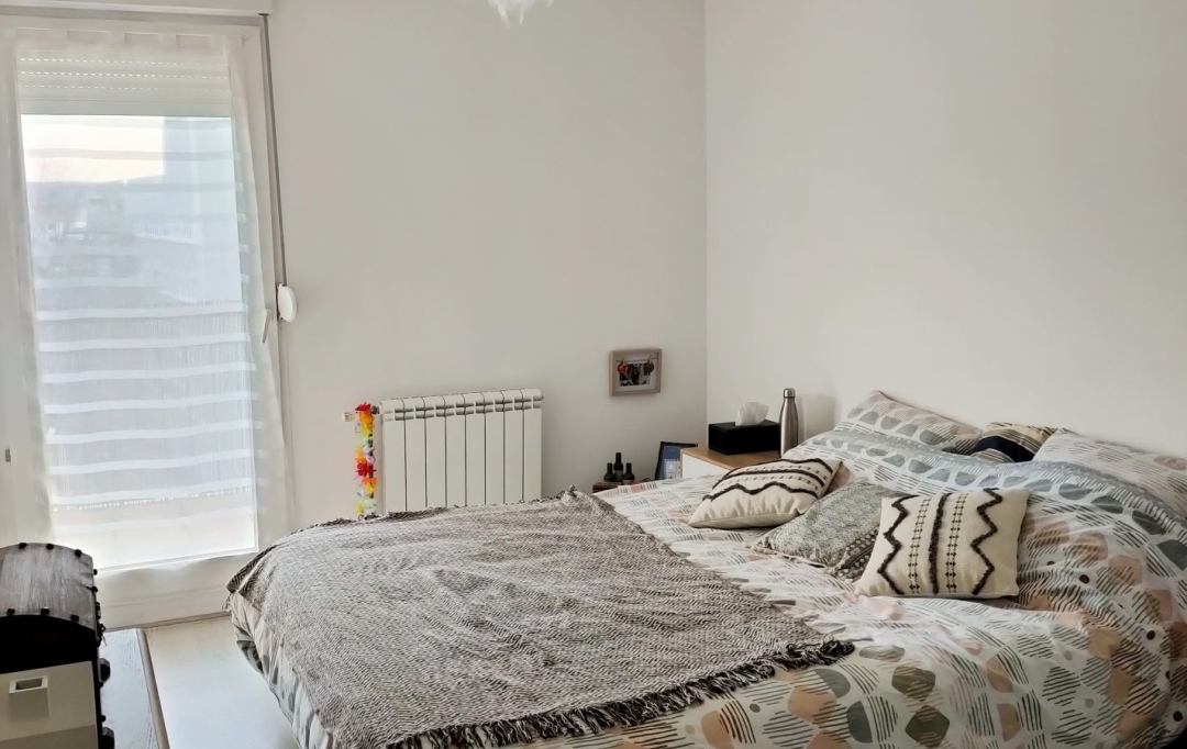 CABINET L'ANTENNE : Apartment | NIMES (30900) | 53 m2 | 646 € 