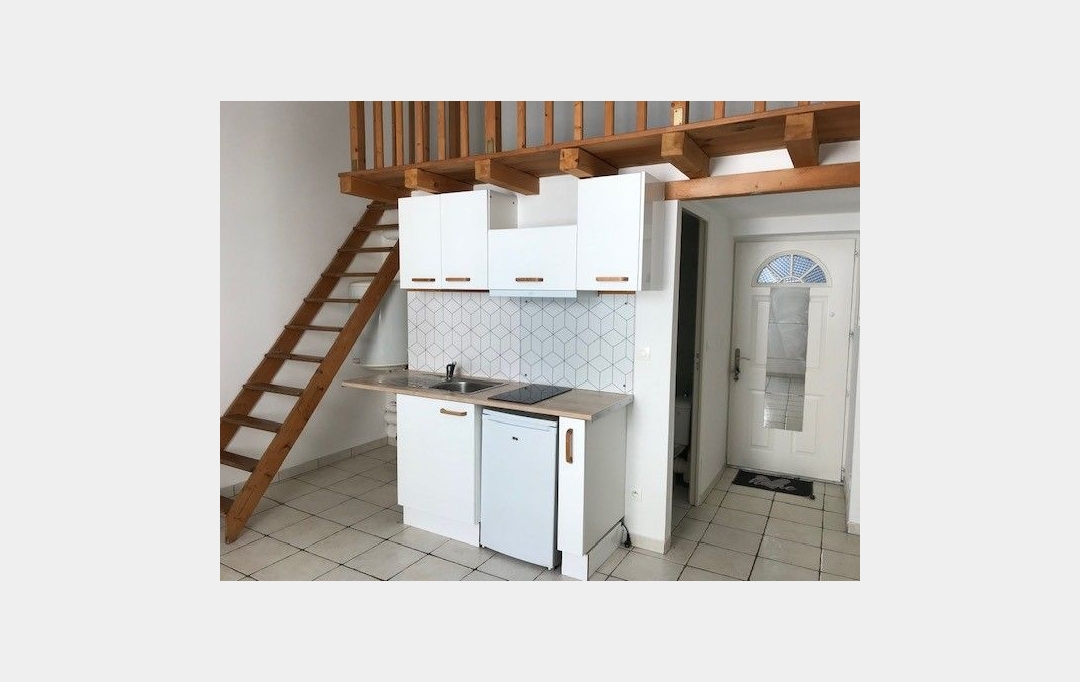 CABINET L'ANTENNE : Apartment | NIMES (30900) | 24 m2 | 424 € 