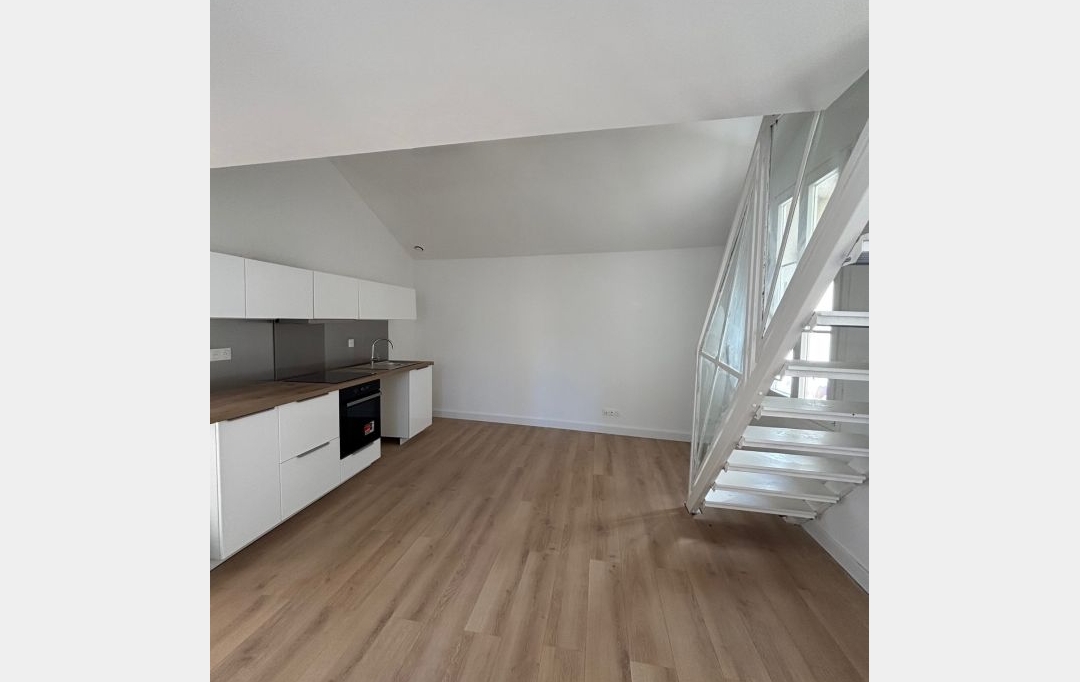 CABINET L'ANTENNE : Appartement | NIMES (30000) | 60 m2 | 750 € 