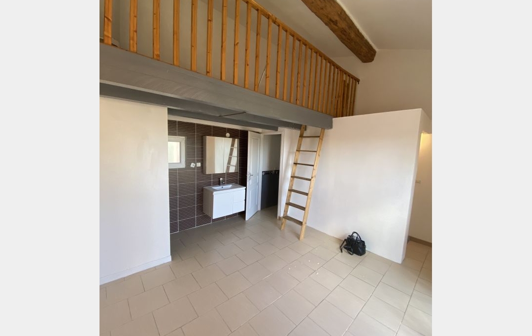 CABINET L'ANTENNE : Apartment | NIMES (30900) | 35 m2 | 645 € 