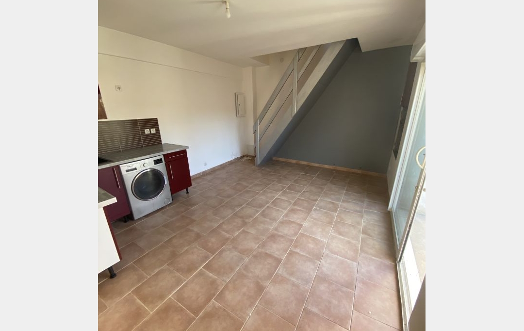 CABINET L'ANTENNE : Appartement | NIMES (30900) | 35 m2 | 645 € 