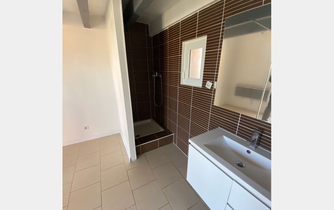 CABINET L'ANTENNE : Apartment | NIMES (30900) | 35 m2 | 645 € 
