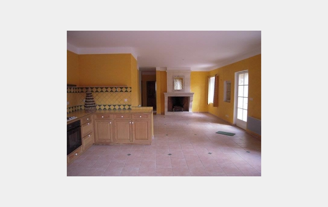 CABINET L'ANTENNE : Maison / Villa | COLLIAS (30210) | 129 m2 | 1 150 € 