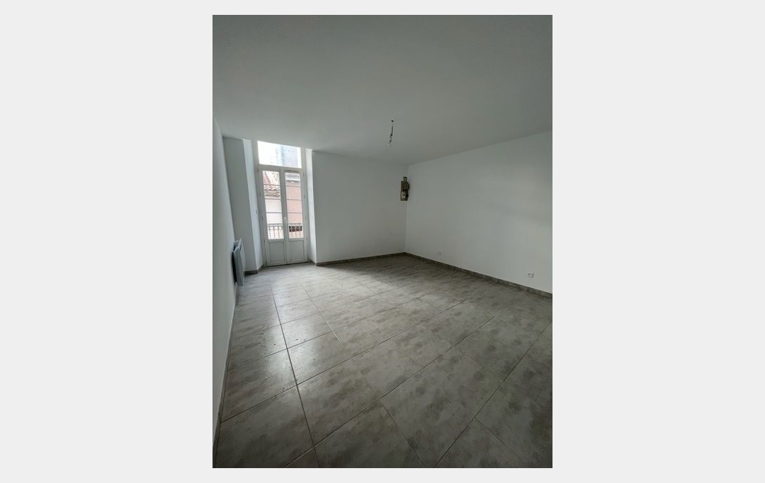 CABINET L'ANTENNE : Appartement | NIMES (30900) | 61 m2 | 637 € 