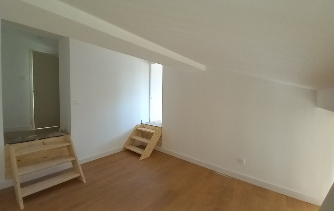 CABINET L'ANTENNE : Appartement | NIMES (30900) | 87 m2 | 1 250 € 