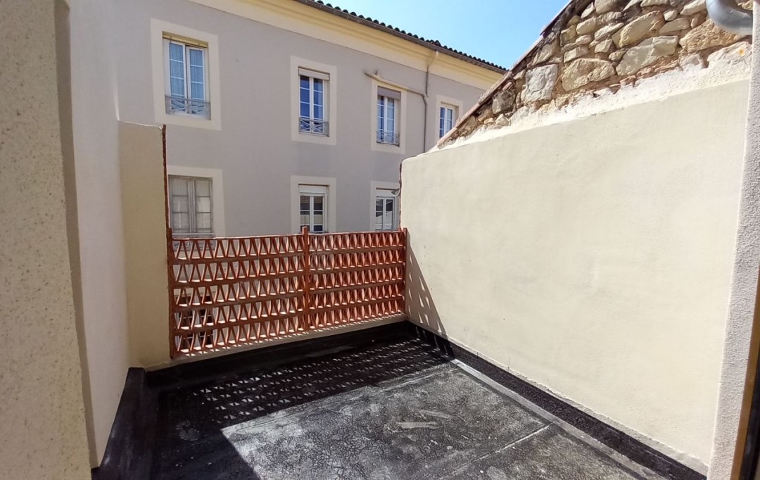 CABINET L'ANTENNE : Appartement | NIMES (30900) | 87 m2 | 1 250 € 