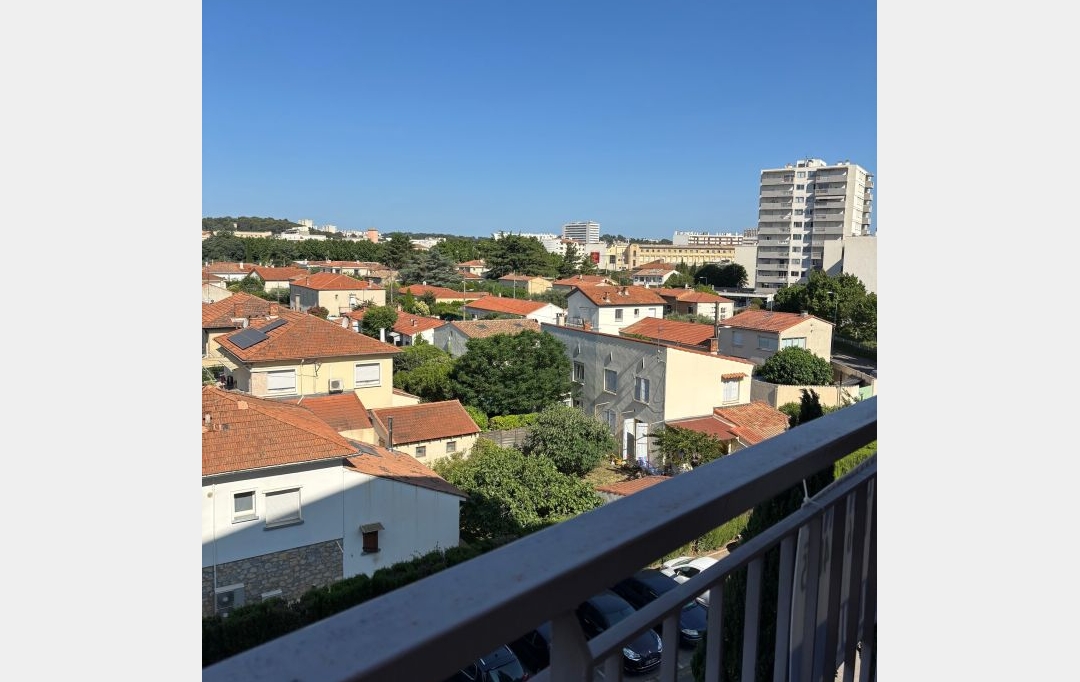 CABINET L'ANTENNE : Appartement | NIMES (30900) | 32 m2 | 630 € 