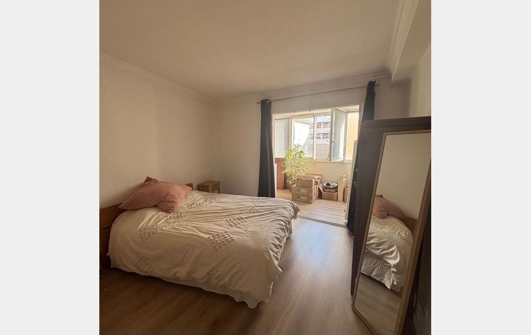 CABINET L'ANTENNE : Appartement | NIMES (30000) | 89 m2 | 950 € 