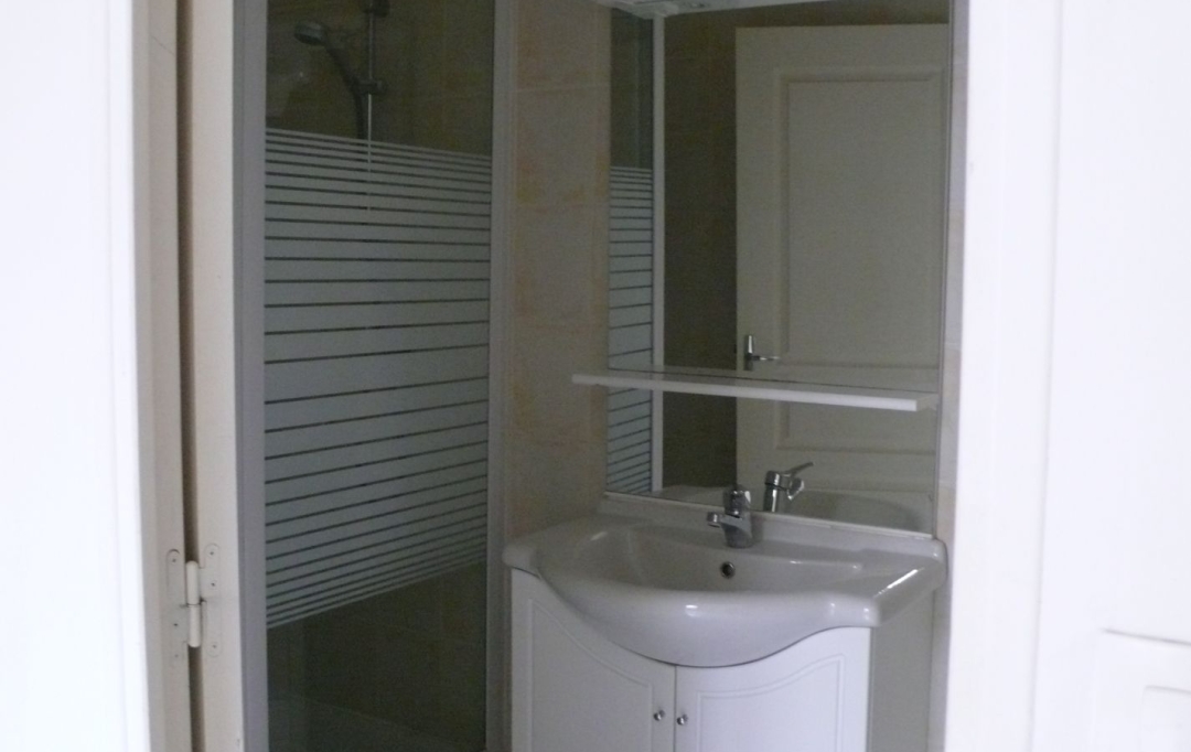 CABINET L'ANTENNE : Apartment | NIMES (30900) | 40 m2 | 503 € 