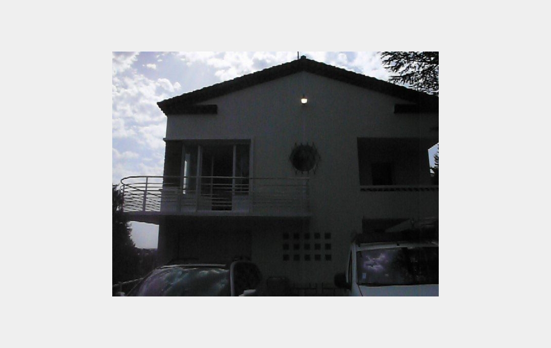 CABINET L'ANTENNE : Apartment | NIMES (30900) | 62 m2 | 975 € 