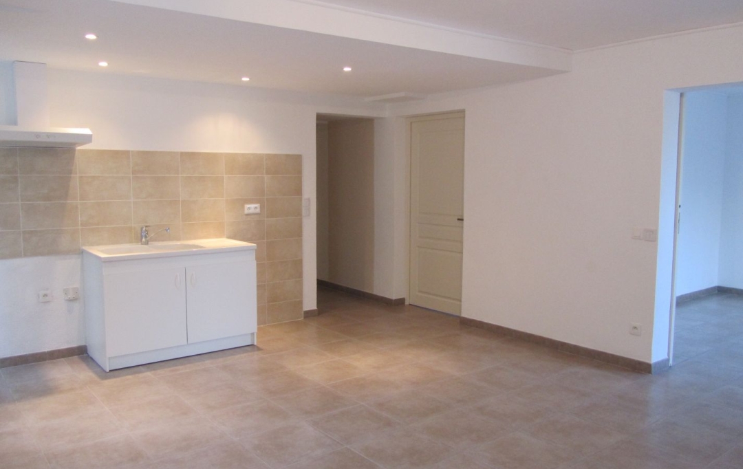 CABINET L'ANTENNE : Apartment | NIMES (30900) | 62 m2 | 975 € 