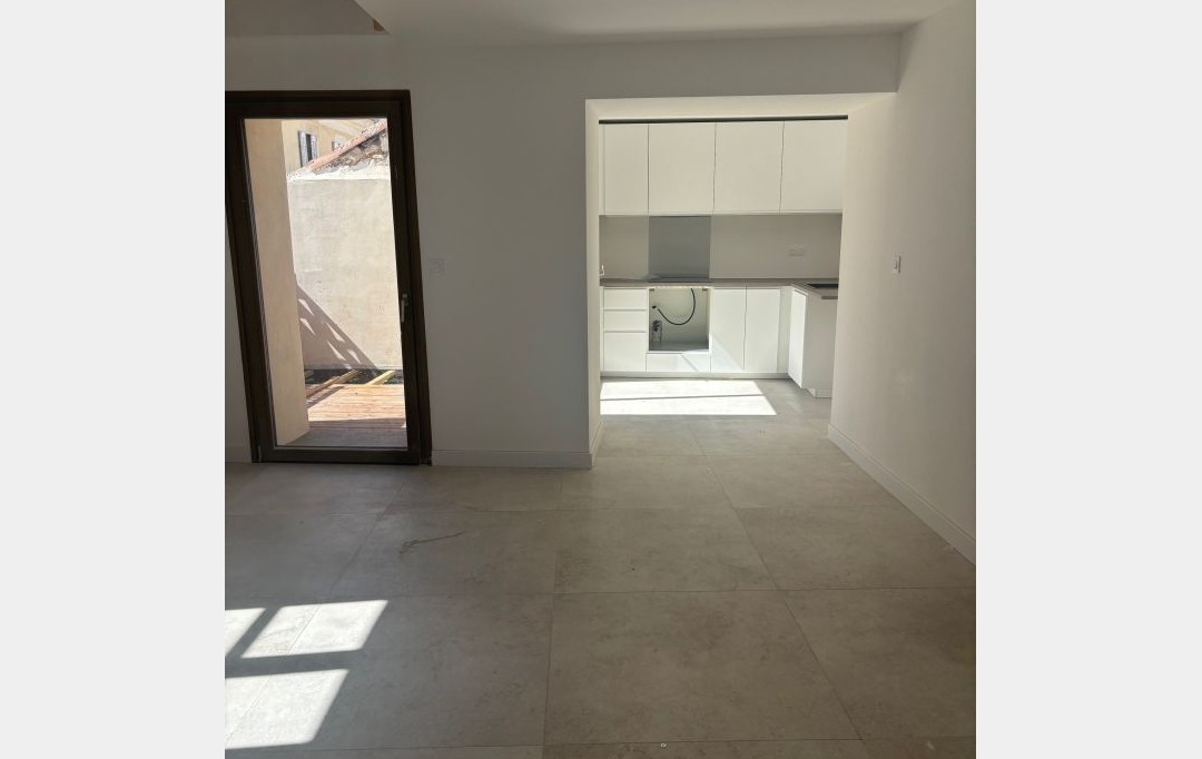 CABINET L'ANTENNE : Appartement | NIMES (30000) | 87 m2 | 1 270 € 