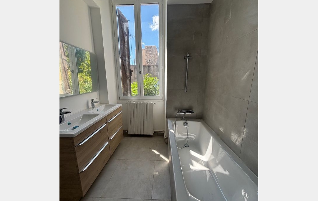 CABINET L'ANTENNE : Apartment | NIMES (30000) | 73 m2 | 790 € 
