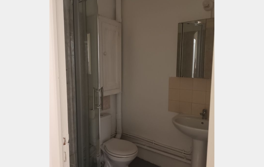 CABINET L'ANTENNE : Appartement | NIMES (30900) | 107 m2 | 1 130 € 