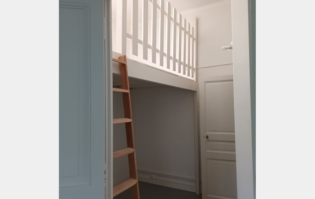 CABINET L'ANTENNE : Appartement | NIMES (30900) | 107 m2 | 1 130 € 