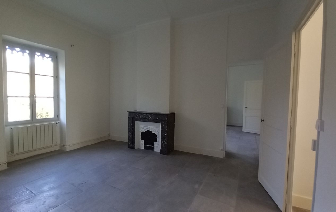 CABINET L'ANTENNE : Appartement | NIMES (30900) | 107 m2 | 1 030 € 
