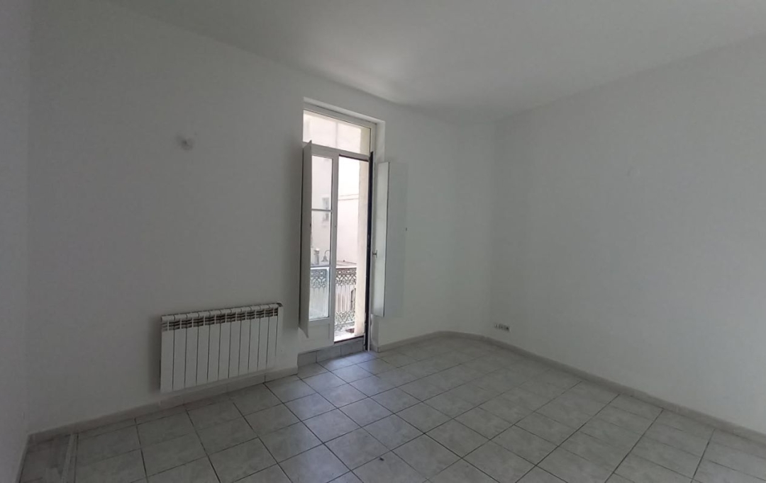 CABINET L'ANTENNE : Appartement | NIMES (30900) | 47 m2 | 570 € 