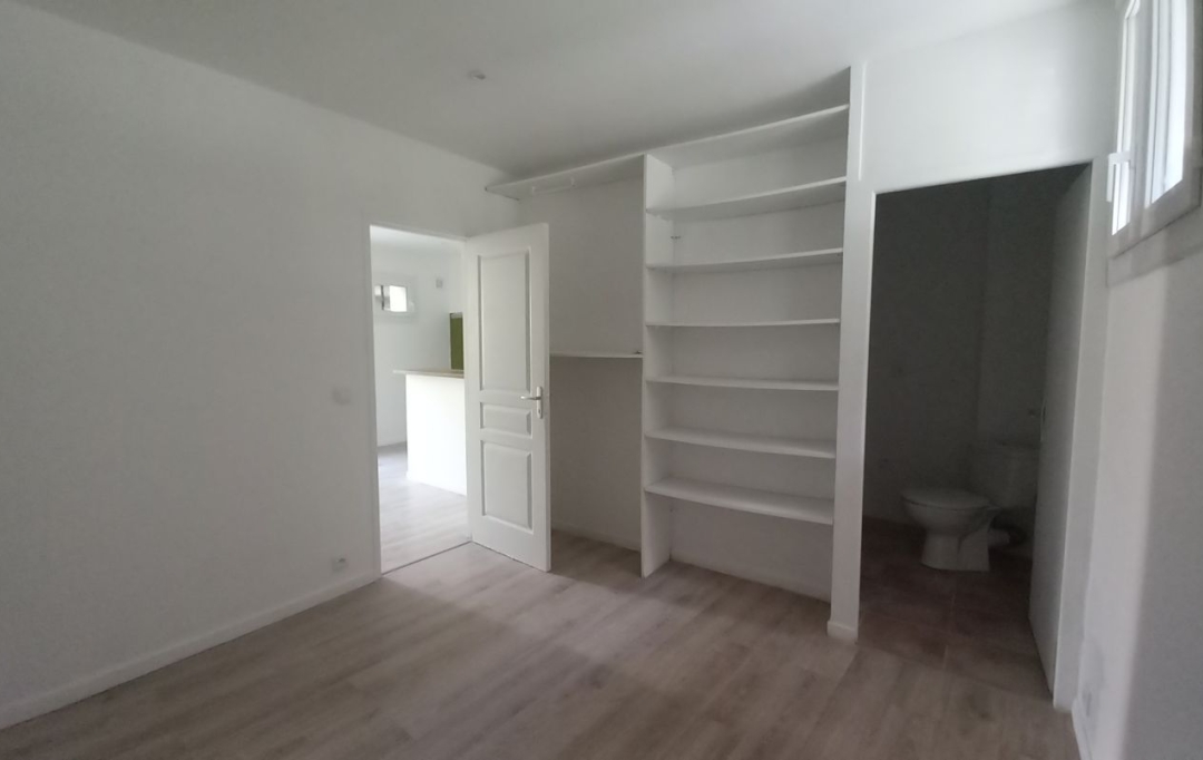 CABINET L'ANTENNE : Apartment | NIMES (30900) | 31 m2 | 550 €  CABINET L'ANTENNE : Apartment | NIMES (30900) | 31 m2 | 550 €