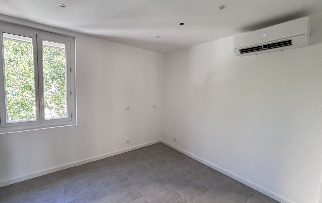 CABINET L'ANTENNE : Apartment | NIMES (30900) | 0 m2 | 580 € 