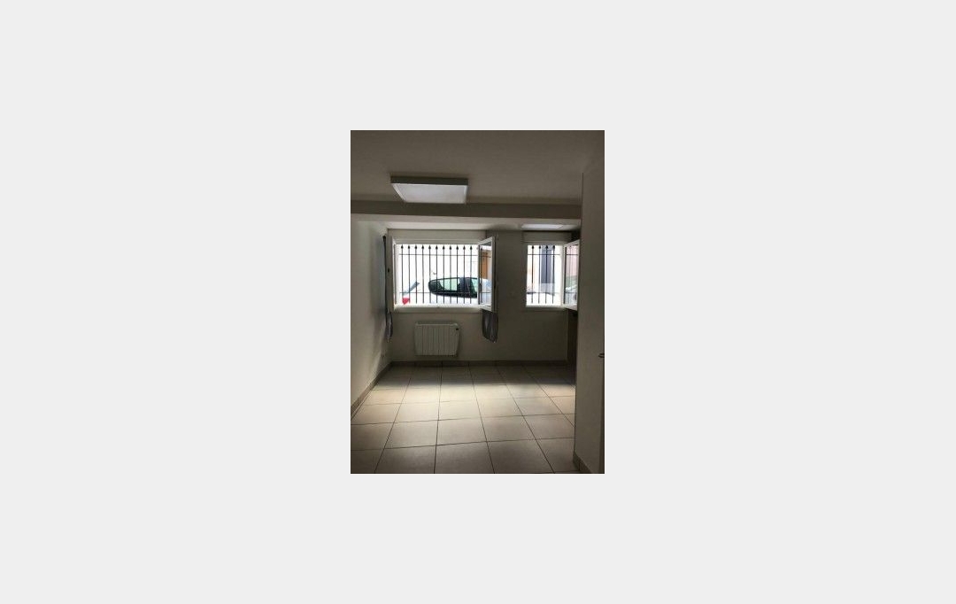 CABINET L'ANTENNE : Appartement | NIMES (30900) | 40 m2 | 480 € 