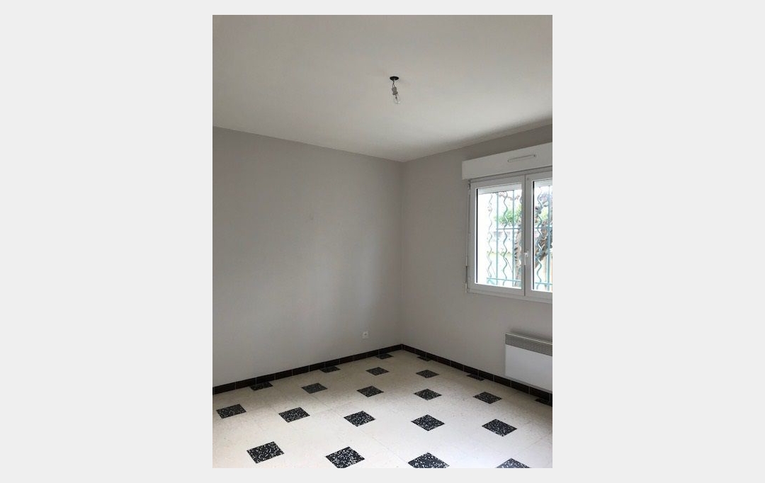 CABINET L'ANTENNE : Apartment | NIMES (30900) | 68 m2 | 818 &euro; 