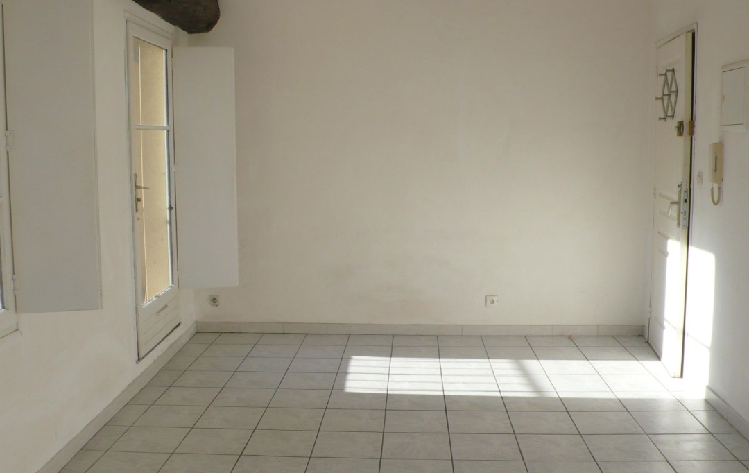 CABINET L'ANTENNE : Apartment | NIMES (30900) | 20 m2 | 407 &euro; 