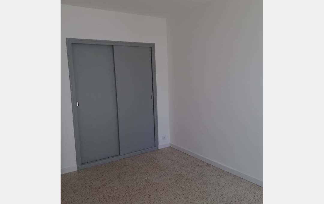 CABINET L'ANTENNE : Appartement | NIMES (30900) | 64 m2 | 577 &euro; 