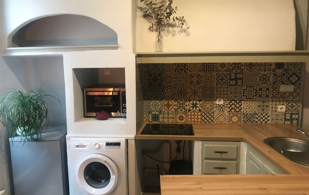 CABINET L'ANTENNE : Apartment | NIMES (30900) | 52 m2 | 655 &euro; 