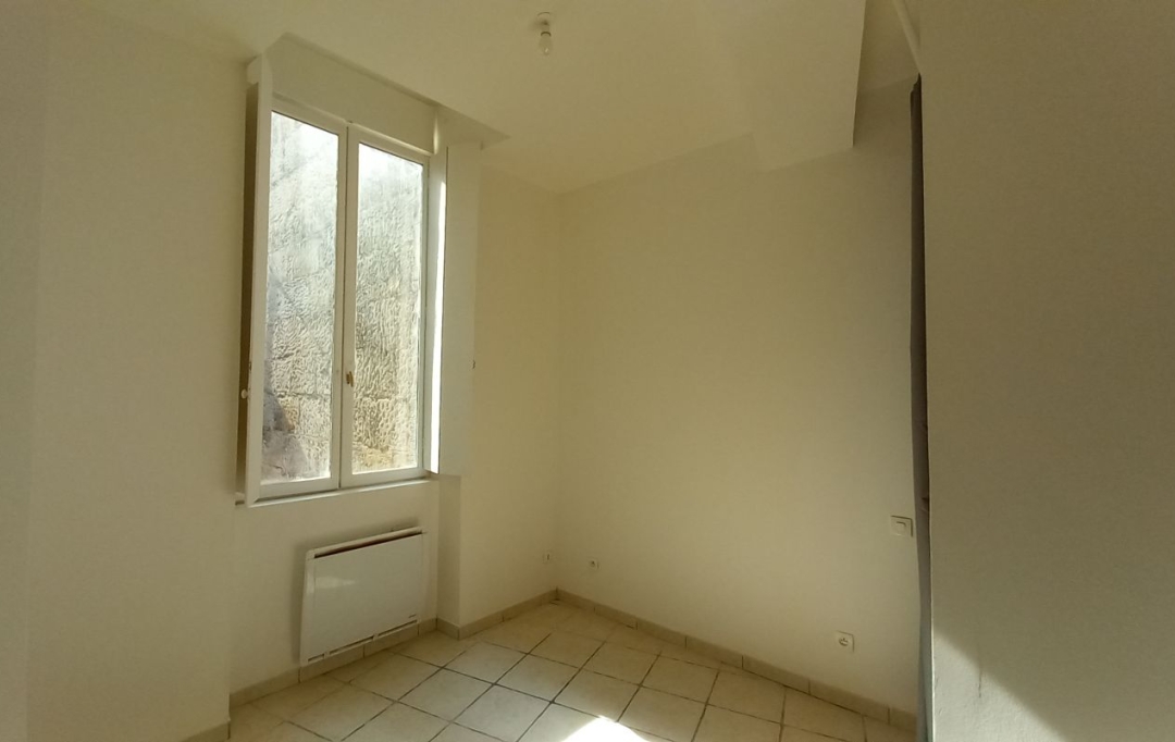 CABINET L'ANTENNE : Appartement | NIMES (30900) | 41 m2 | 513 &euro; 