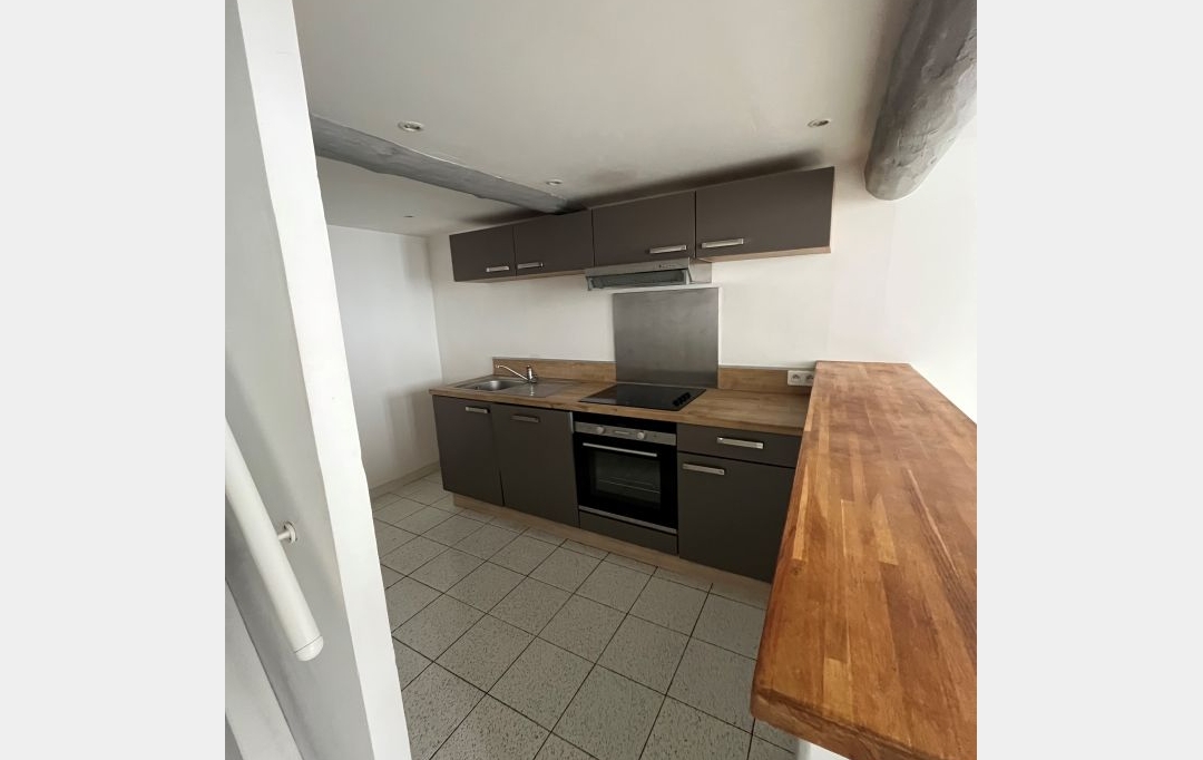 CABINET L'ANTENNE : Appartement | NIMES (30900) | 51 m2 | 585 &euro; 