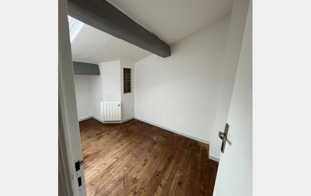 CABINET L'ANTENNE : Appartement | NIMES (30900) | 51 m2 | 585 &euro; 