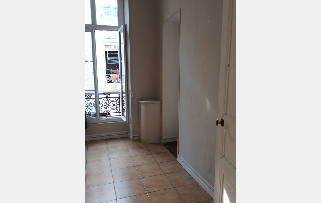 CABINET L'ANTENNE : Appartement | NIMES (30900) | 44 m2 | 620 &euro; 